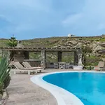 Myconian V Pool Apartment