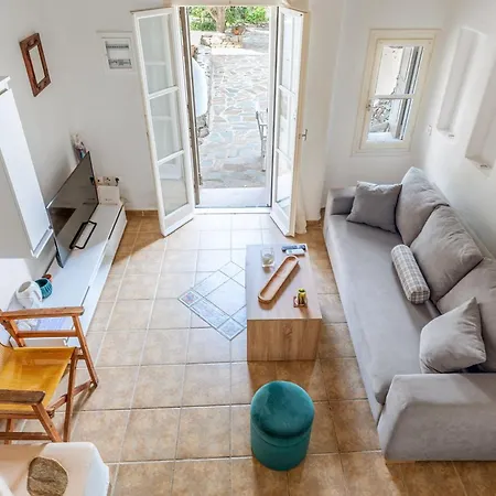 Myconian V Pool Apartment *